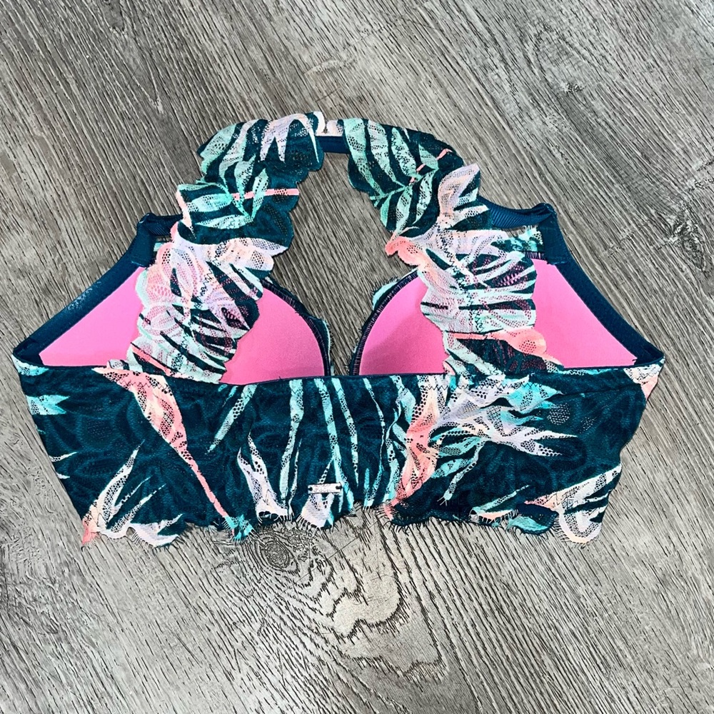 NWOT VS PINK set - Picture 6 of 12